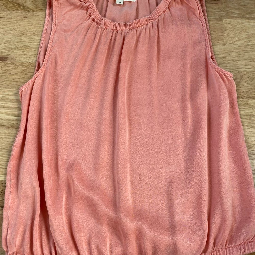 Size M Pink Cloth and Stone Top